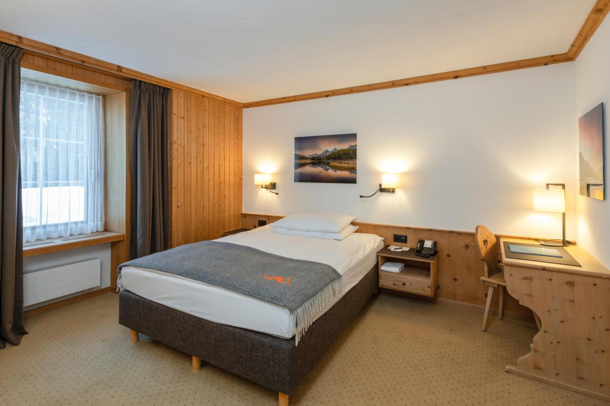 Edelweiss Swiss Quality Hotel Зильс-Мария Номер фото