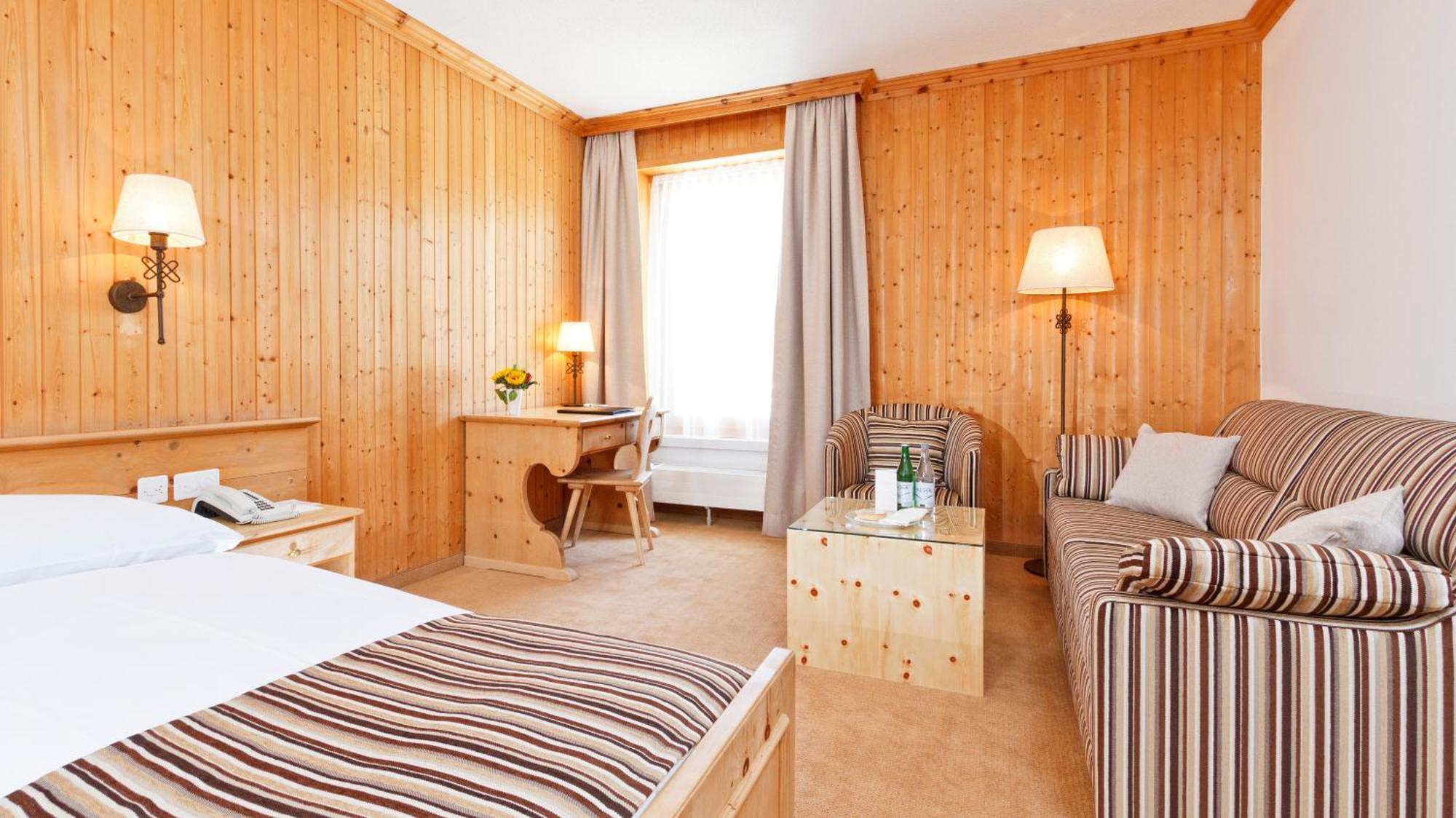 Edelweiss Swiss Quality Hotel Зильс-Мария Номер фото