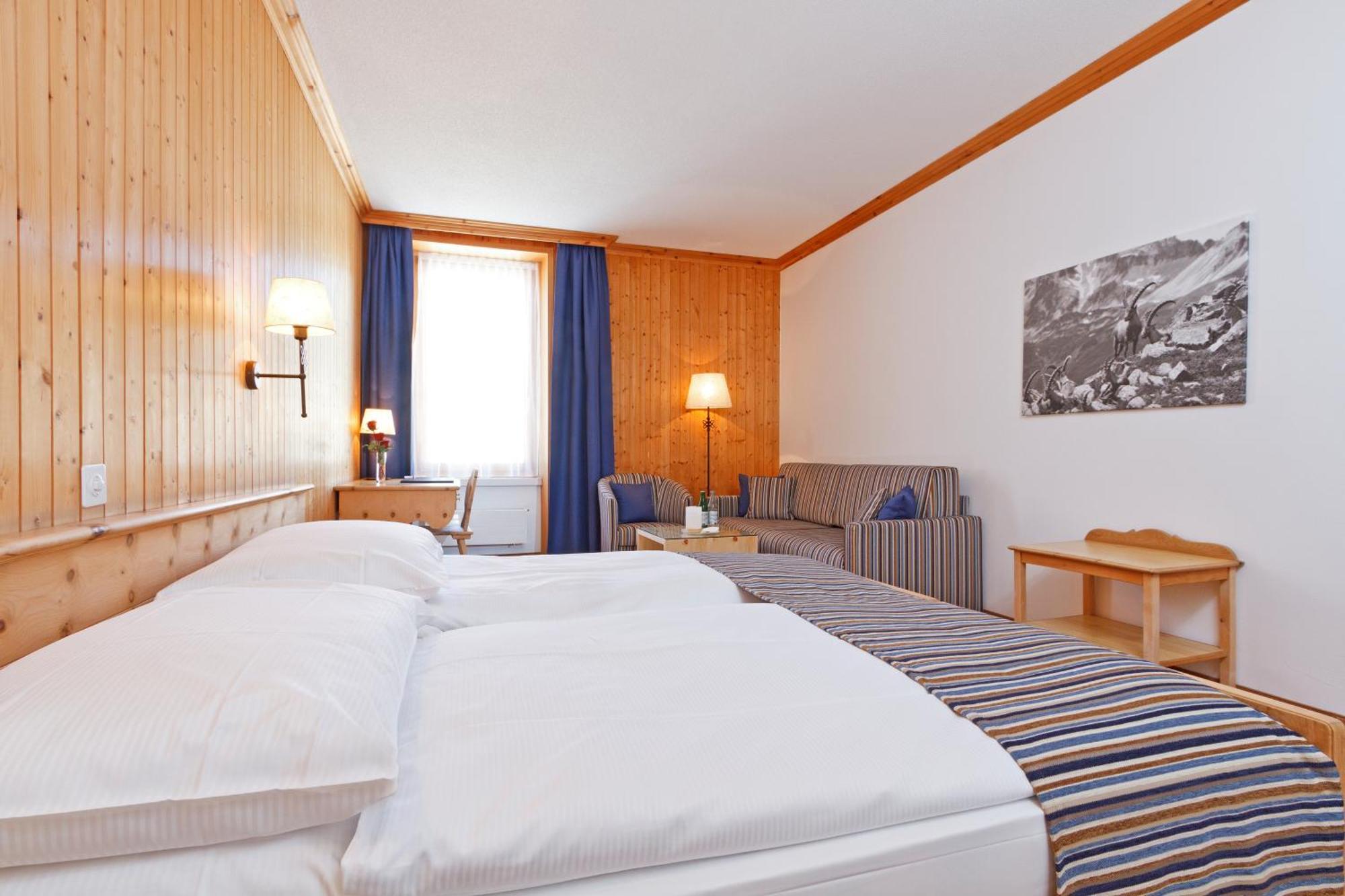 Edelweiss Swiss Quality Hotel Зильс-Мария Номер фото