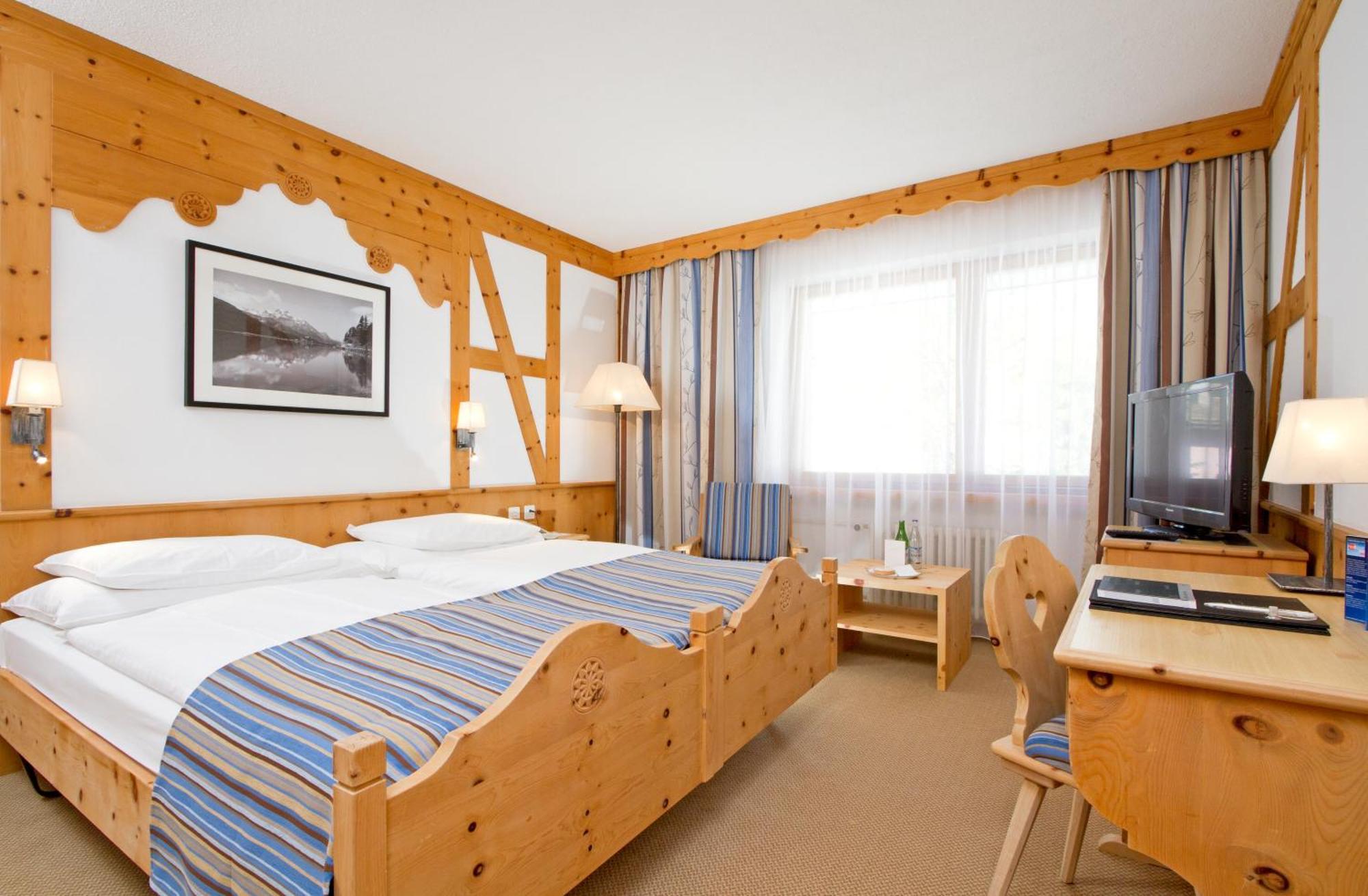 Edelweiss Swiss Quality Hotel Зильс-Мария Номер фото